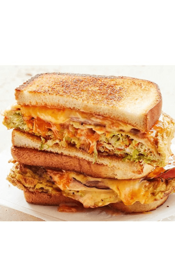 Egg Sandwich (Eggs/Bread/Carrot/Cabbage/Mayonnaise)