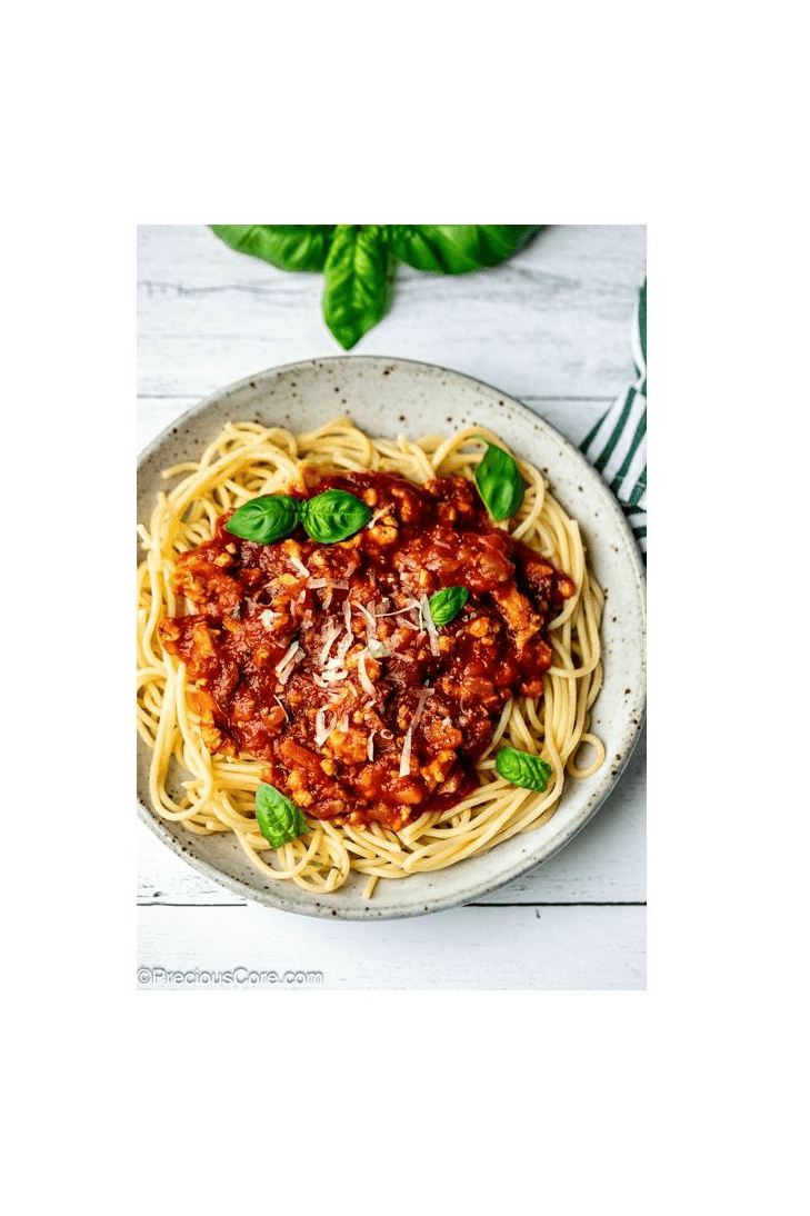 SPAGETTI BOLOGNAISE Spaghetti, Minced Meat, Cheese, Carrot, Tin Tomatoes